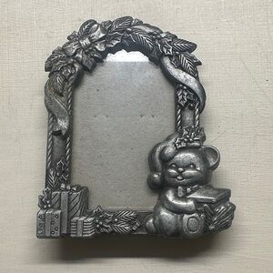 Timeless Treasure Holiday Bear Picture Frame